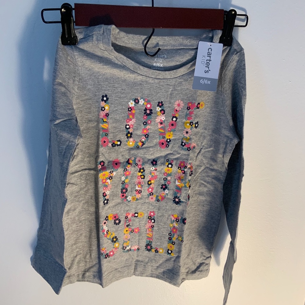 Carter’s grey flowers long sleeves size 6